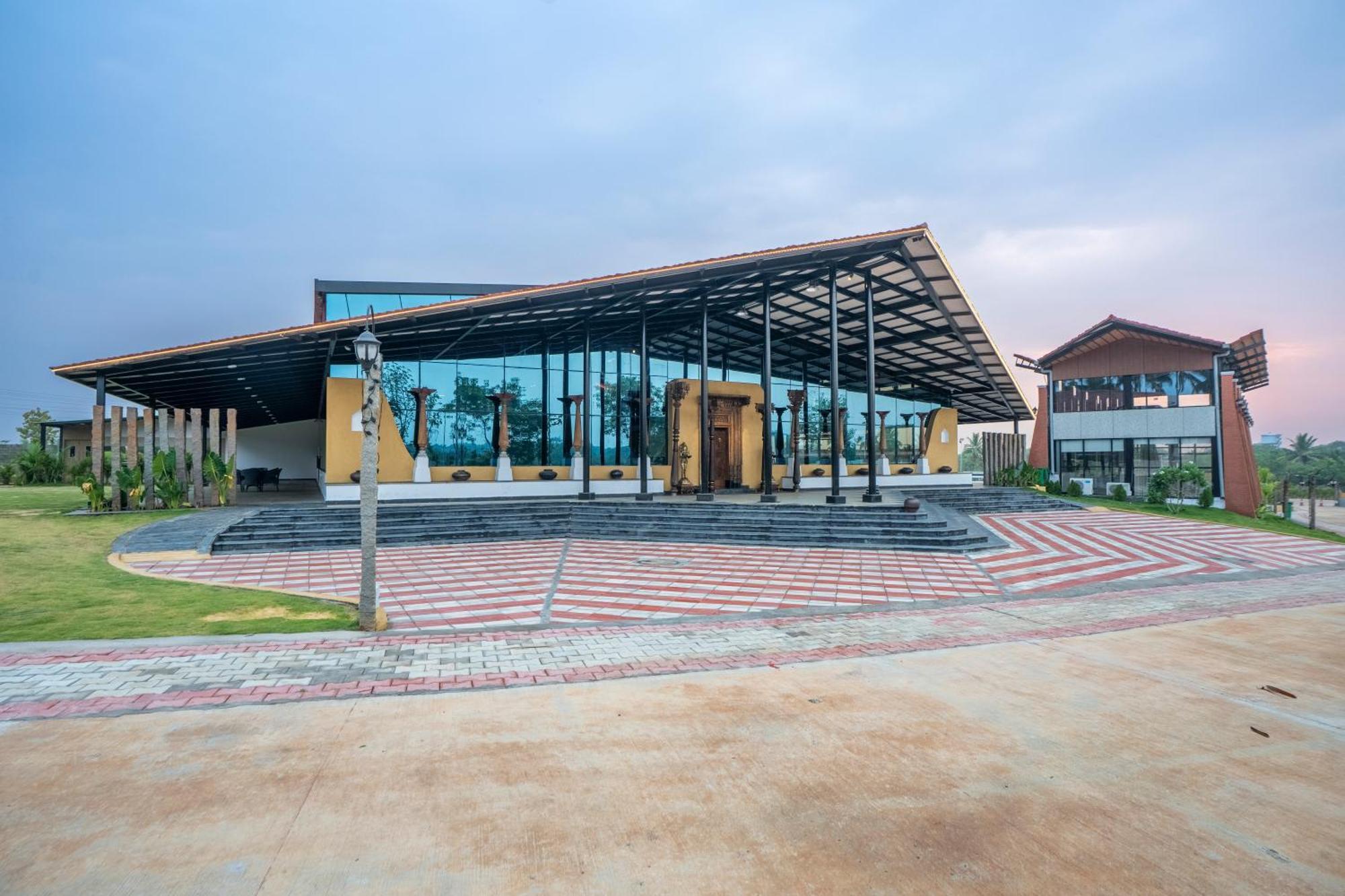 Serene Resort Hyderabad Shamshabad Eksteriør bilde