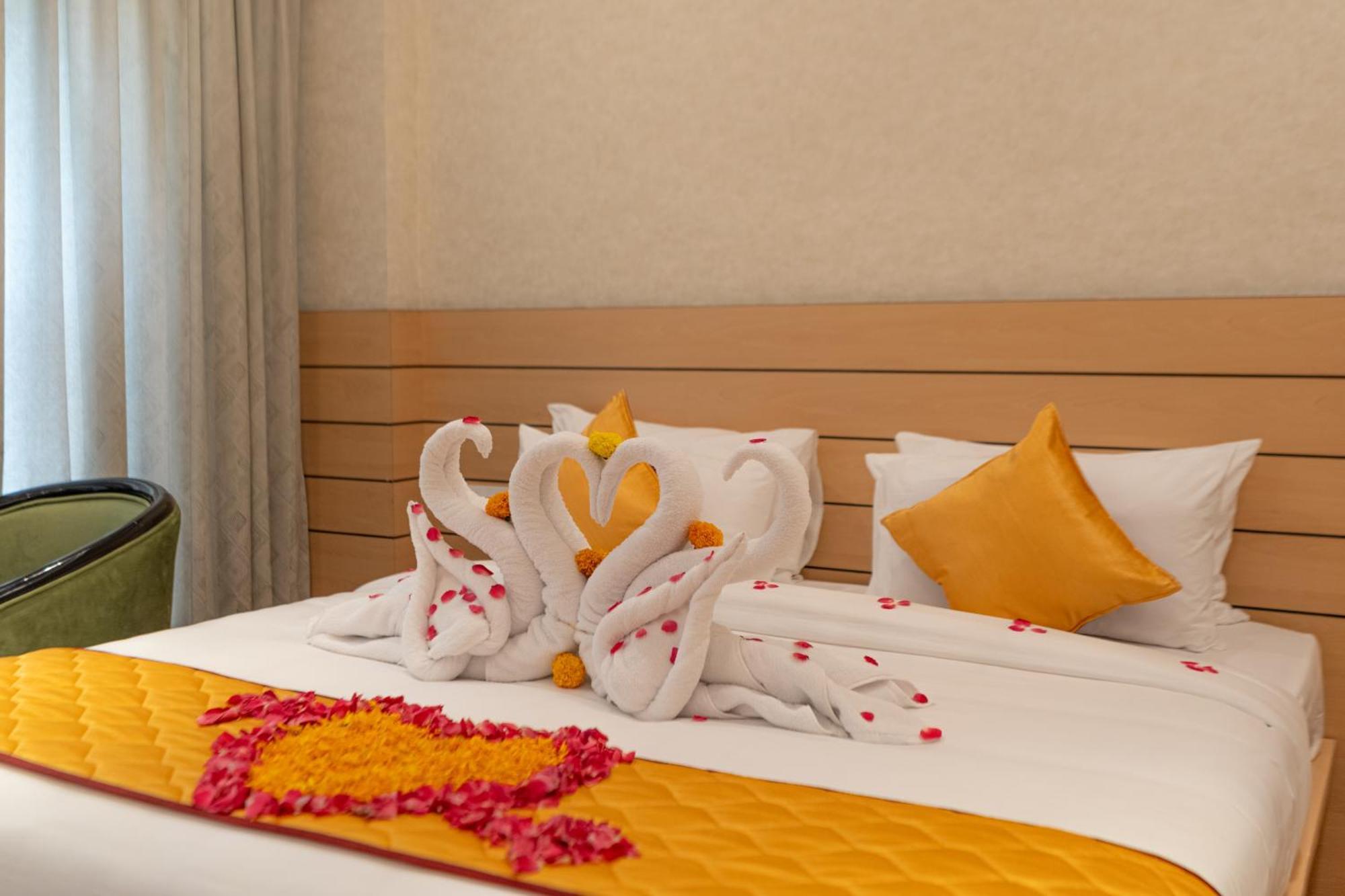 Serene Resort Hyderabad Shamshabad Eksteriør bilde